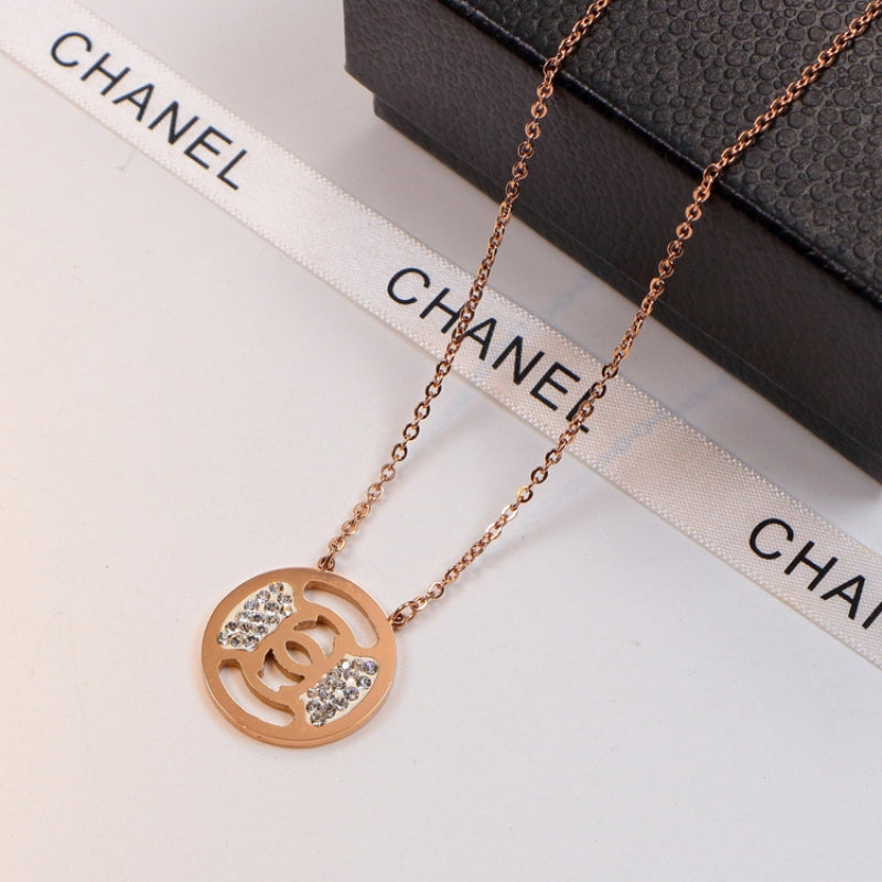 CHN81 Couple's round hollowed-out necklace full of diamond pendant  Jewelry