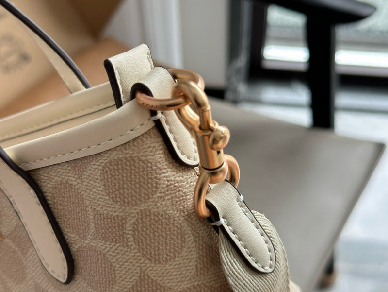 MCP29 Shoulder Bag 14-16CM Bags With box