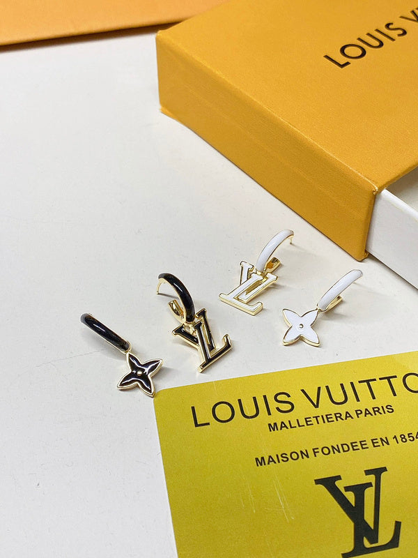 A1152  Women's new fashionable earring jewelry