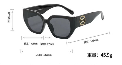 95073  Sunglasses with box