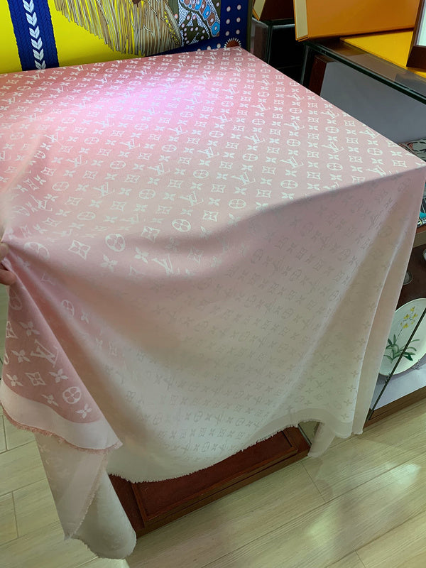 XLC28 Hidh quality 60% silk 40% wool Scarf Can choose box