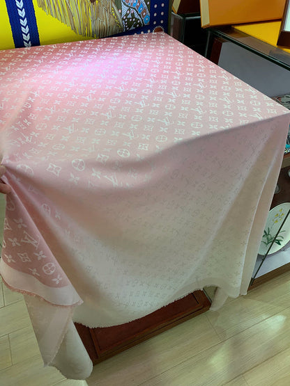 XLC28 Hidh quality 60% silk 40% wool Scarf Can choose box