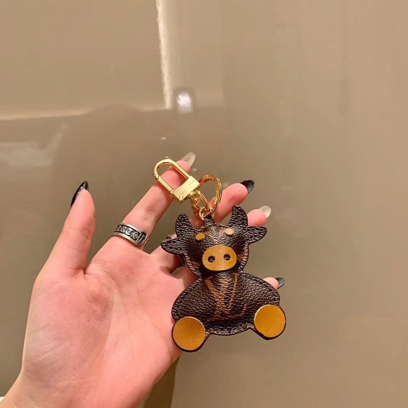 LKE2 Fashion dag keychain popular accessories