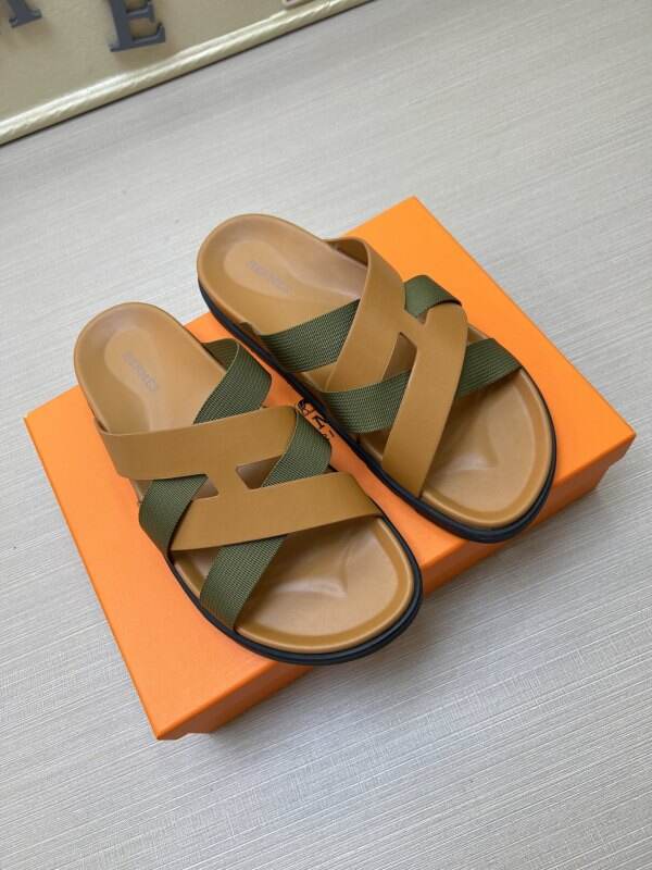 YHS5 Slippers Men shoes 39-46 With box