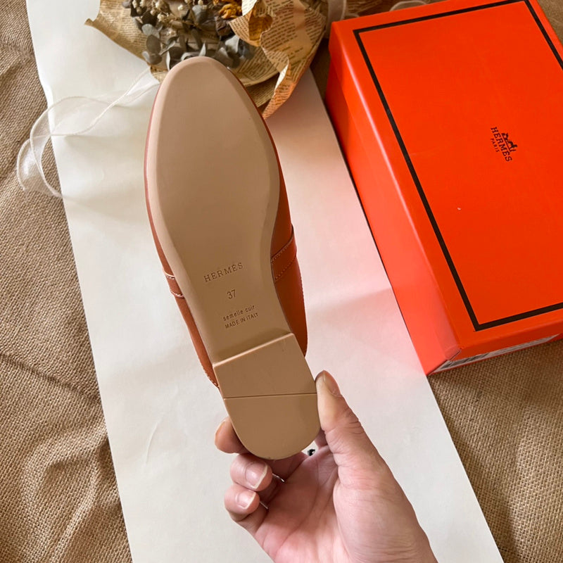 MJHS18 Leather Women Slipper Size 35-42 Shoes with box