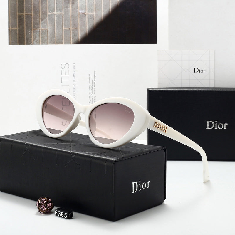 6385   Sunglasses with box