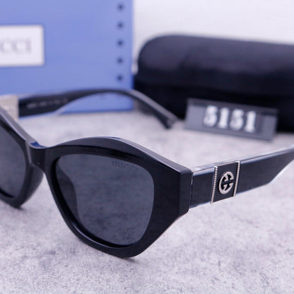 5151  Sunglasses with box