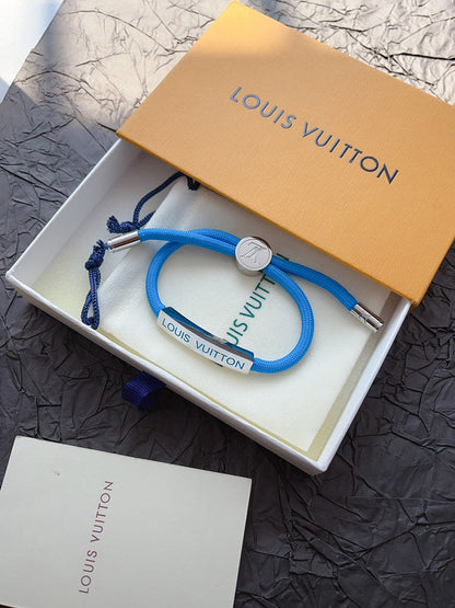 S433 Men and women can wear titanium steel bracelet jewelry