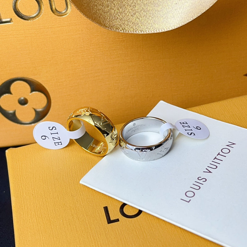 J113 Women's new titanium steel ring jewelry