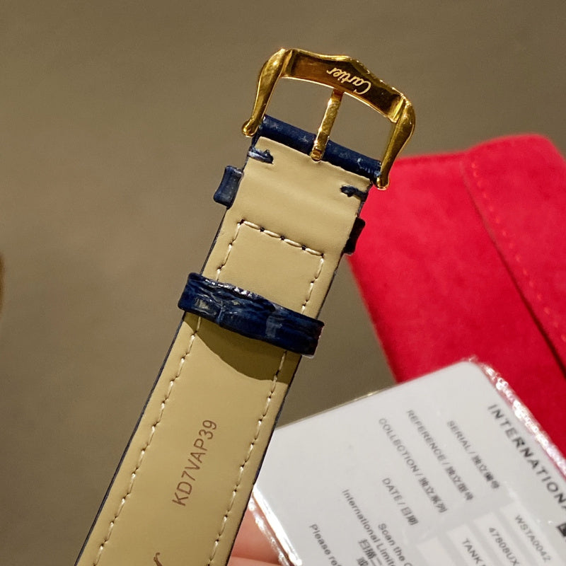 CW83   Women's retro elegant watch