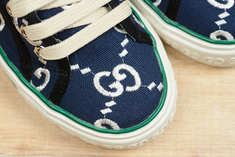 MGS17  Fashion women's and men's sneakers shoes 36-44