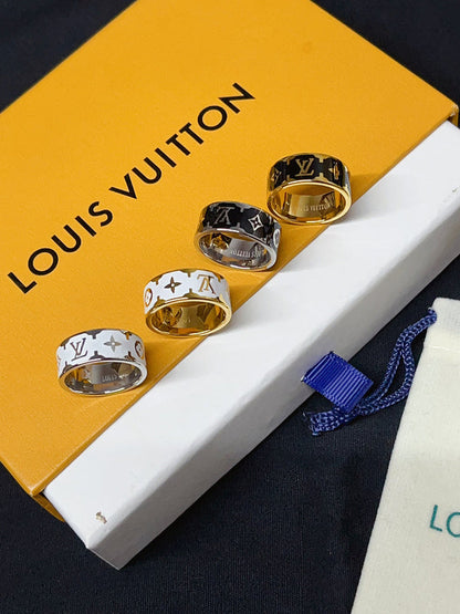 J140   Men's and women's titanium steel ring jewelry