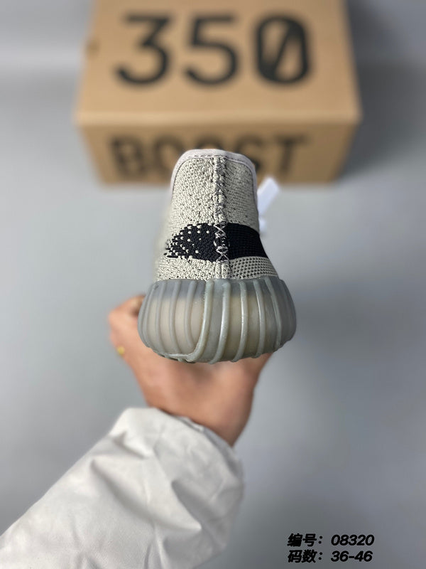 BYS07 Couples Yeezy shoes 36-46 with box