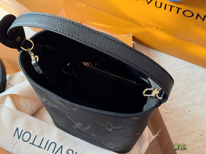 MLP04   Women's new fashion 18*16cm bucket bag