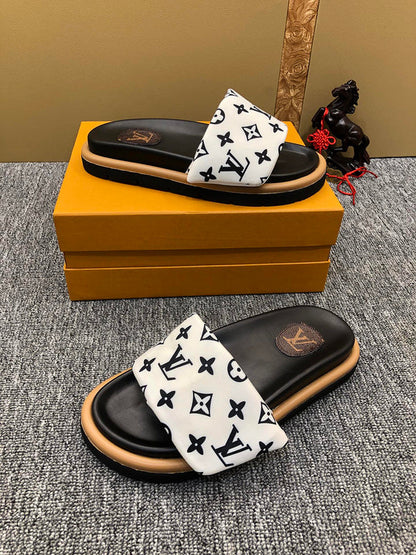 YLS1 shoes man and women slippers  with all packaging