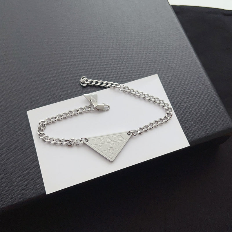 L190   Women's new fashion titanium steel bracelet  jewelry