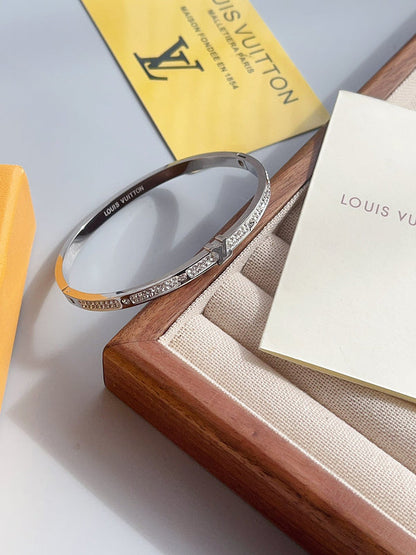 S425  Women's titanium steel bracelet jewelry