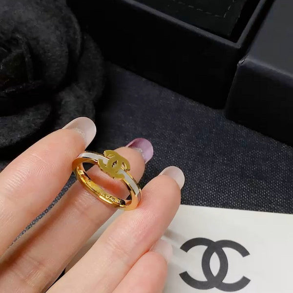 J136  Titanium steel mother-of-pearl ring jewelry