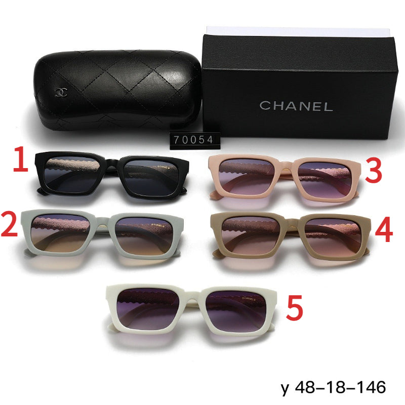 70054 Sunglasses with box