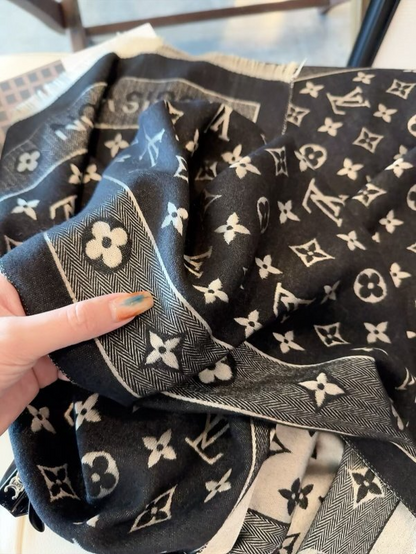 XLC13 Cashmere blend 65-195CM Scarf