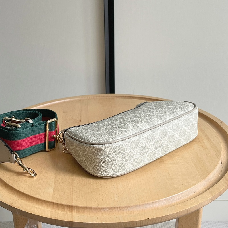LGP110 bag 25X15.5X6cm Shoulder bags