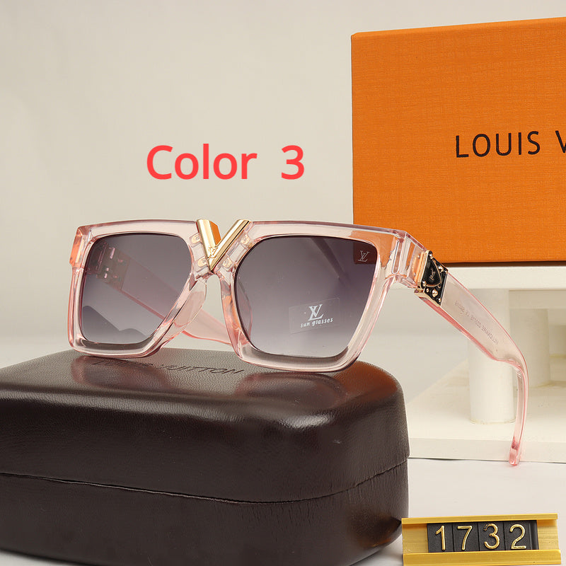 1732 Sunglasses with box