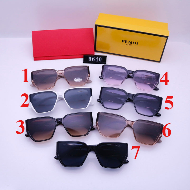 9640  Sunglasses with box