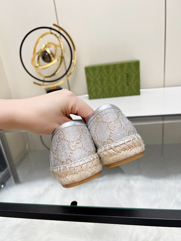 OGS32 Women 35-42 Shoes with box