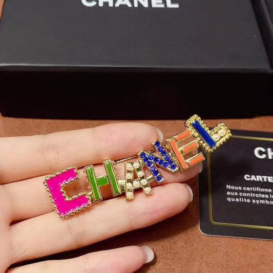 D187  New women's brooch jewelry