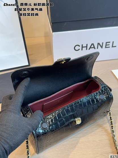MCP107 Bag 24-11.5-17CM Handbag