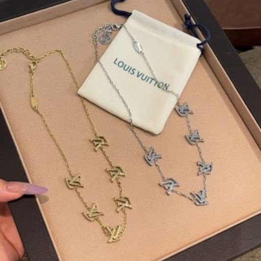 X743  Women's fashionable titanium steel necklace jewelry