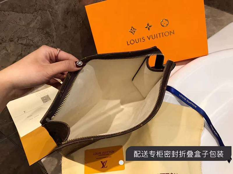 LVP49 Classic PVC Bag 26CM Bags