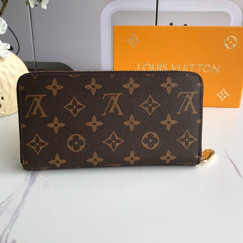 LLP000 Classic PVC bag 19x10CM with box