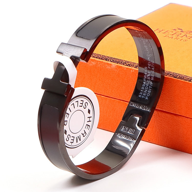 HB56 H logo classic fashion bracelet, couple bracelet for men and women, black lacquer jewelry