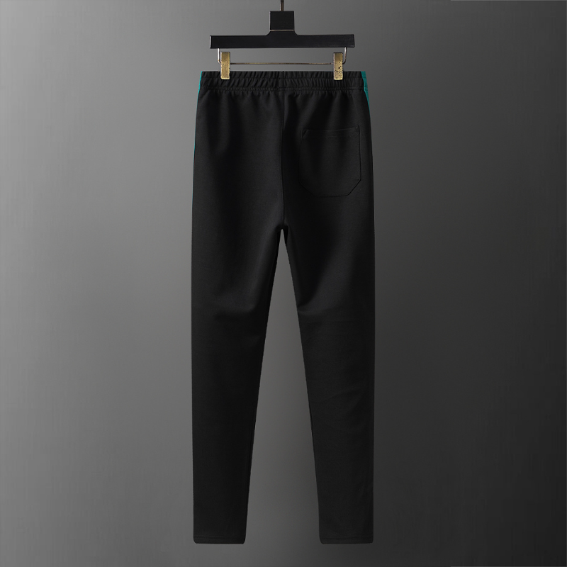 GUC201   New men's autumn and winter long sleeved suit top+pants clothing