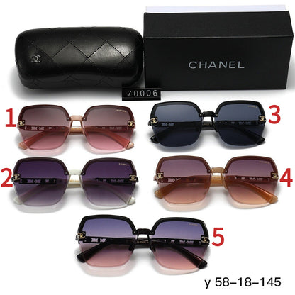 70006  Sunglasses with box