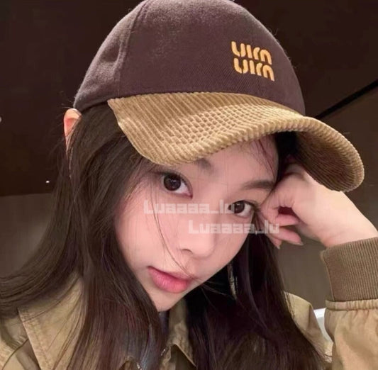 MIH16 New autumn and winter contrasting corduroy smoking baseball cap Hat