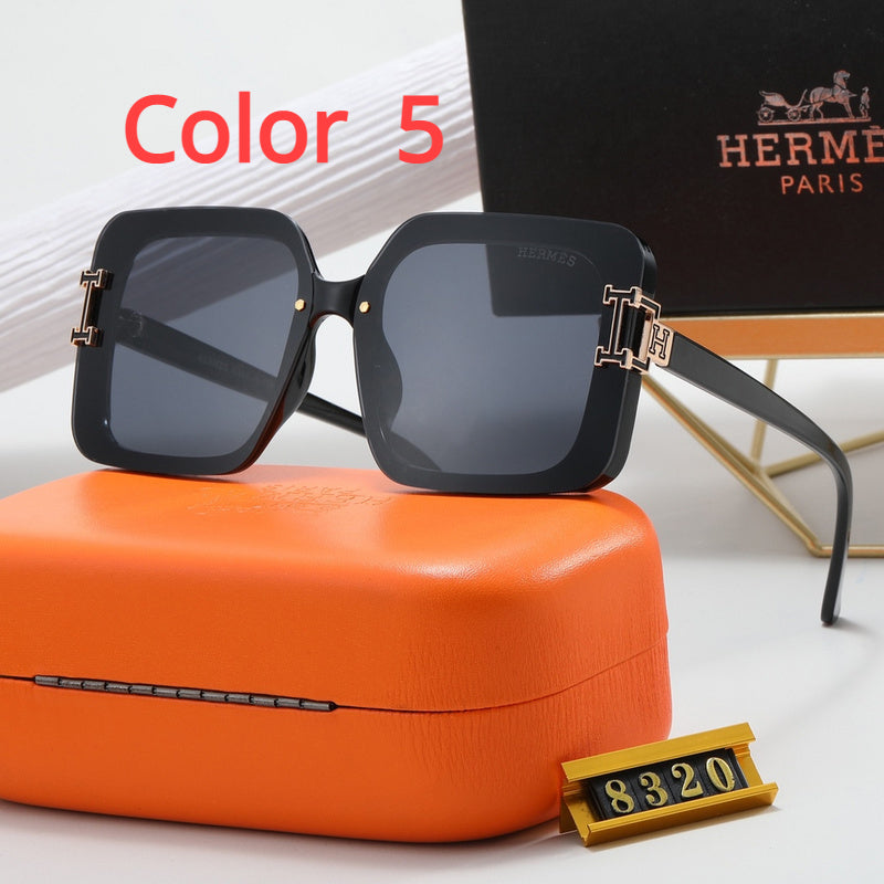 8320 Sunglasses with box