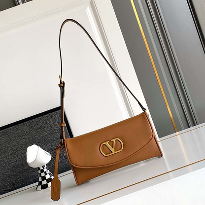 LVP10  bag 23.5-12-3cm Shoulder bags