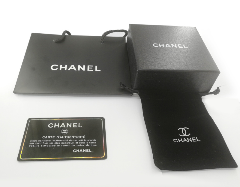 CHB22 Fashion boutique bracelet 316L stainless steel gold-plated bracelet, women's shell bracelet jewelry