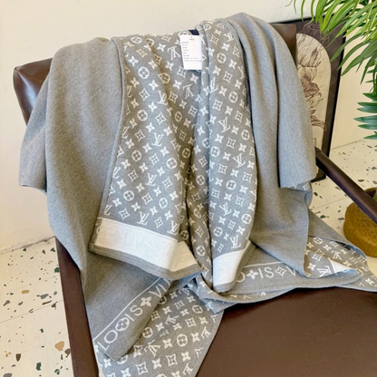 XLC51 Cashmere blend Shawl 135-150CM Scarf