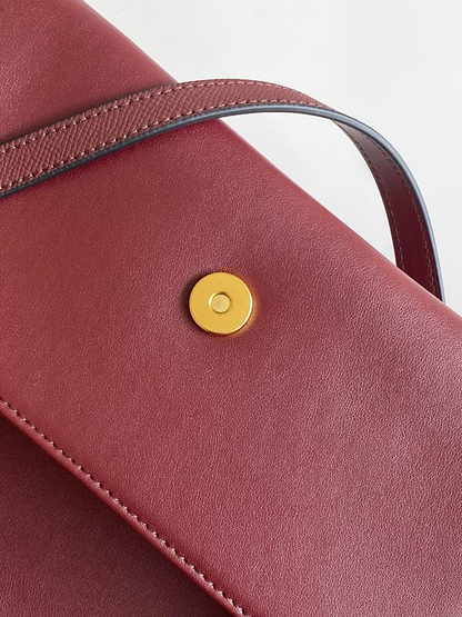 LVP10  bag 23.5-12-3cm Shoulder bags