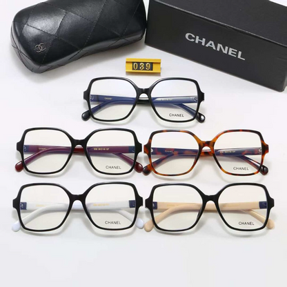 039  Sunglasses with box