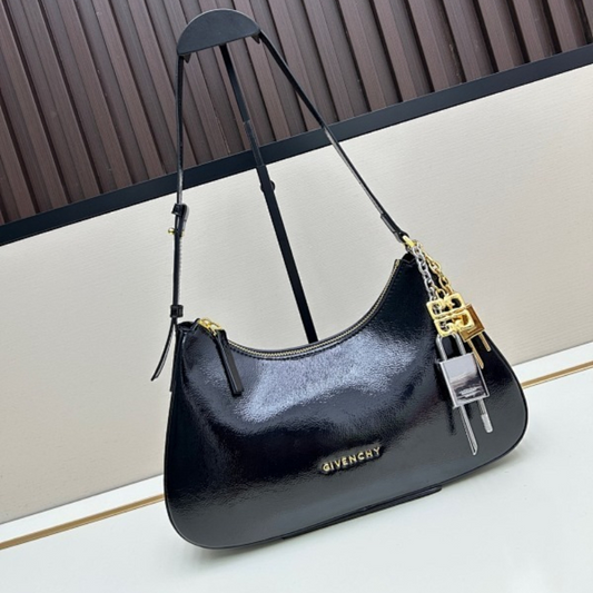 LGIP1 Leather shoulder bag 18-30-8CM Handbag