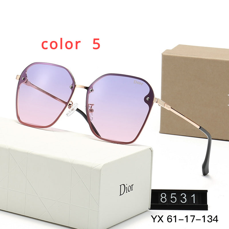 8531 Sunglasses with box