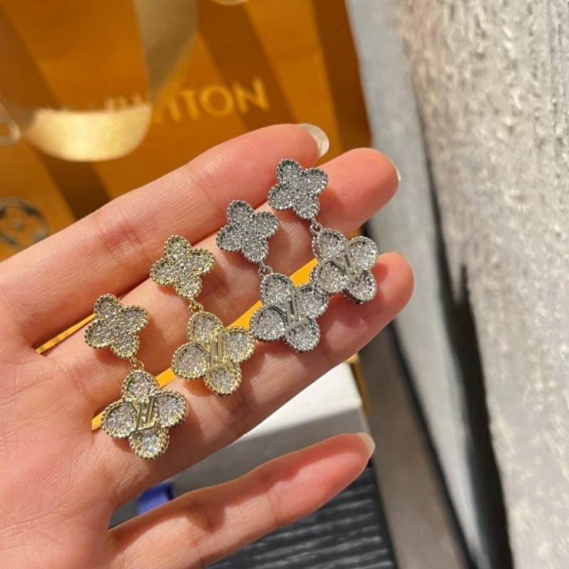 A1208  Women's new fashionable earrings and jewelry