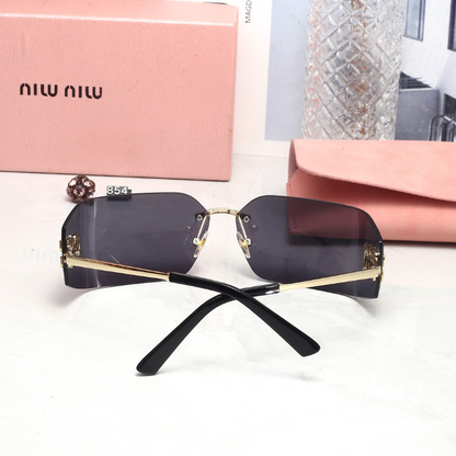 854  Sunglasses with box