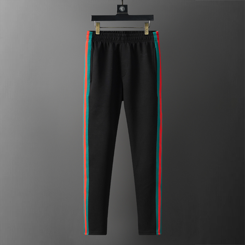 GUC201   New men's autumn and winter long sleeved suit top+pants clothing