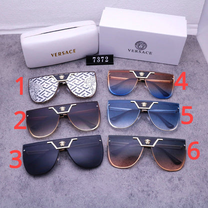 7372 Sunglasses with box