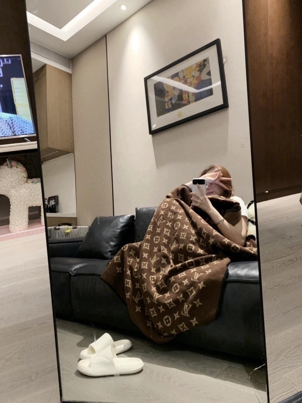 XLC46 Cashmere blend Shawl 130-150CM Scarf